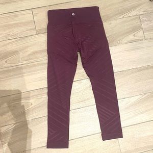 Lululemon plum purple leggings size 2